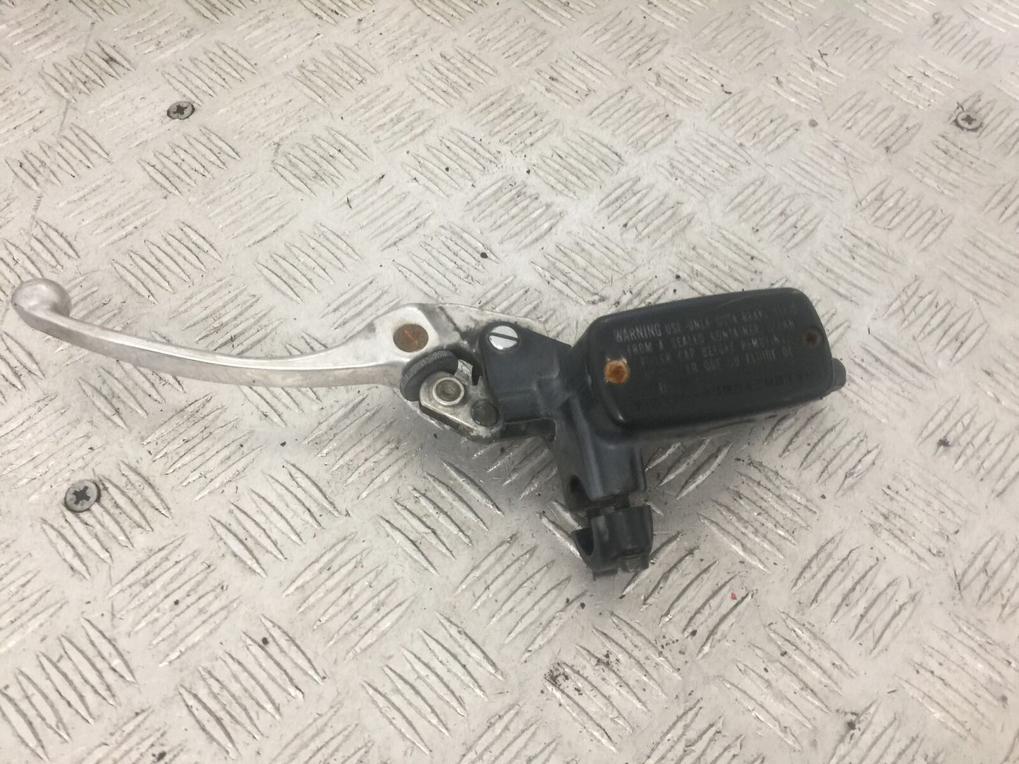 HONDA CBR1100 BLACKBIRD CLUTCH CYLINDER YEAR 1996-1998 (STOCK 862)