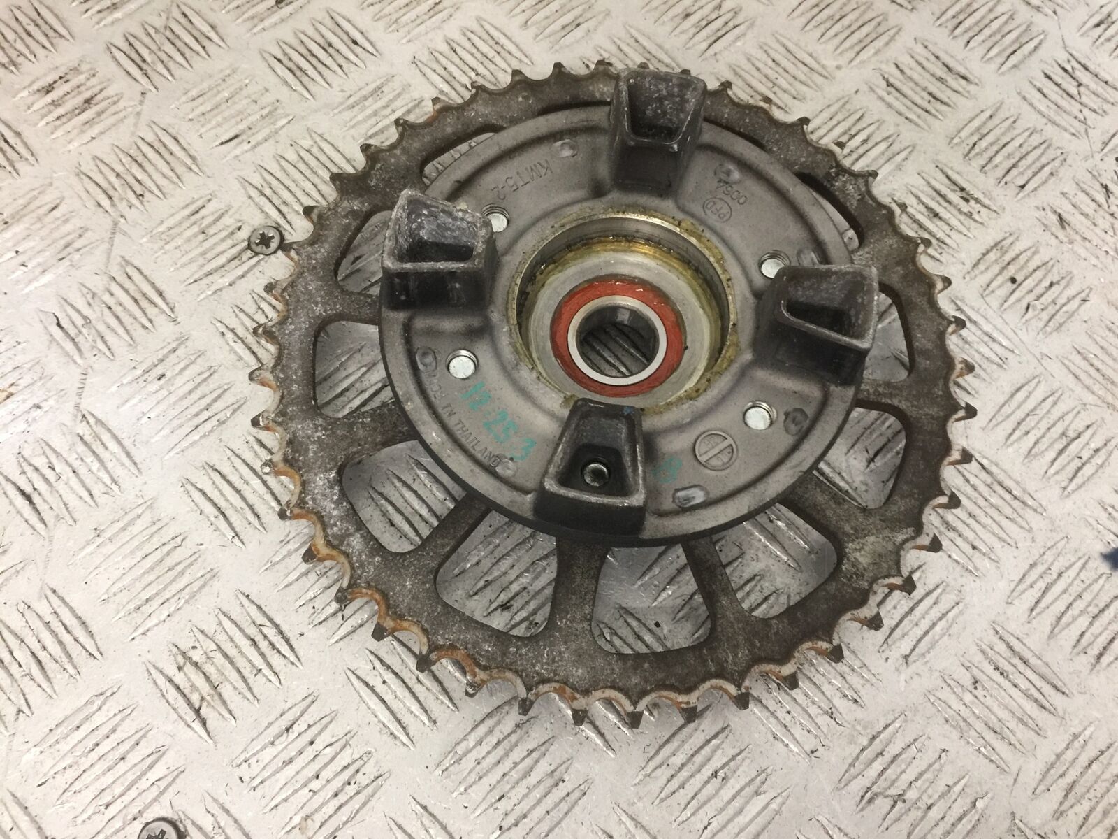 KAWASAKI NINJA 650 REAR SPROCKET CARRIER  YEAR 2021 (STOCK 805)