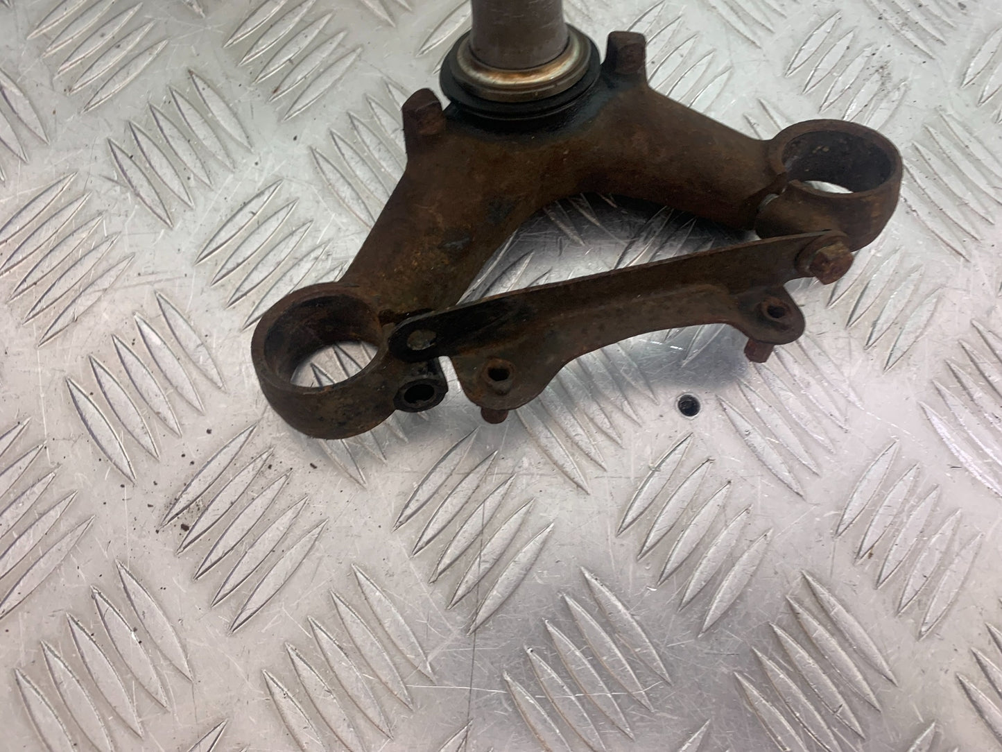 HONDA CX500 CX 500 BOTTOM YOKE  YEAR 1978 1981 (CMB1137)