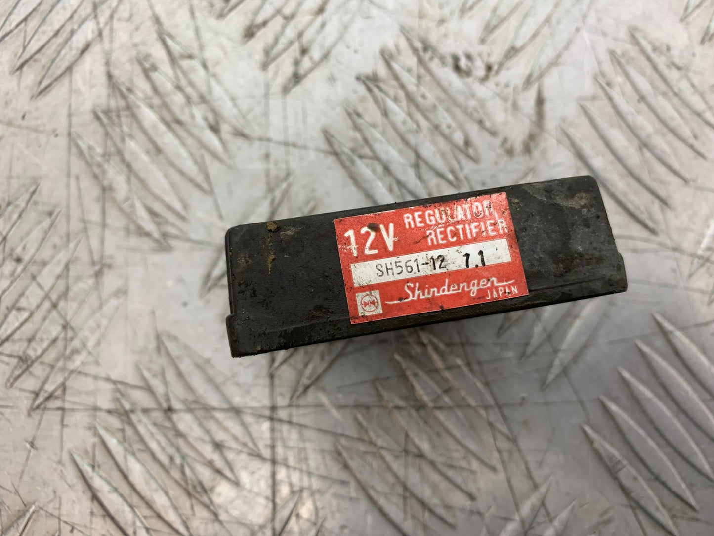 KAWASAKI KLR250 KLR 250 REGULATOR  YEAR 1984-2001 (CMB1225)