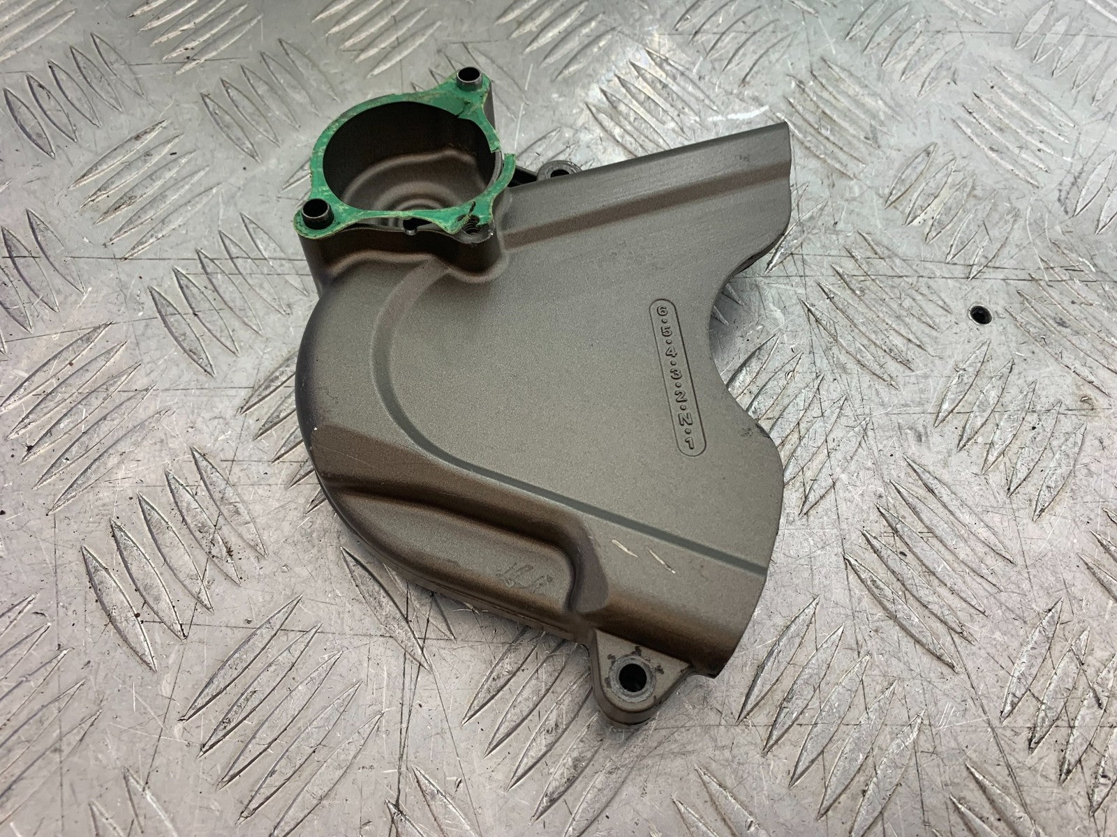 HONDA CBR1000 rr FIREBLADE SPROCKET COVER YEAR 2006 (CMB1220)