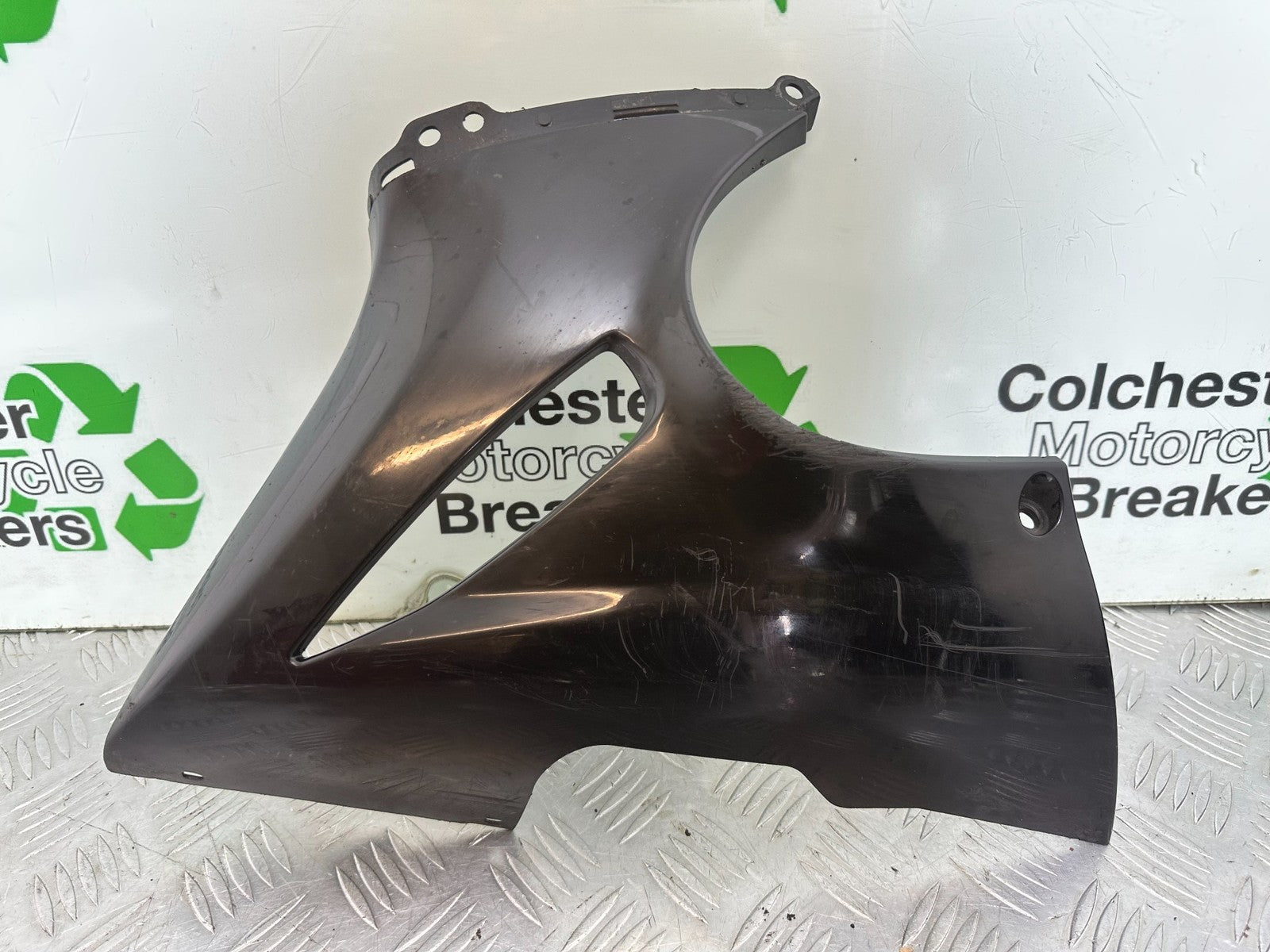 KAWASAKI ER6 F ER6F LEFT BELLY PAN YEAR 2005-2008 (CMB1178)