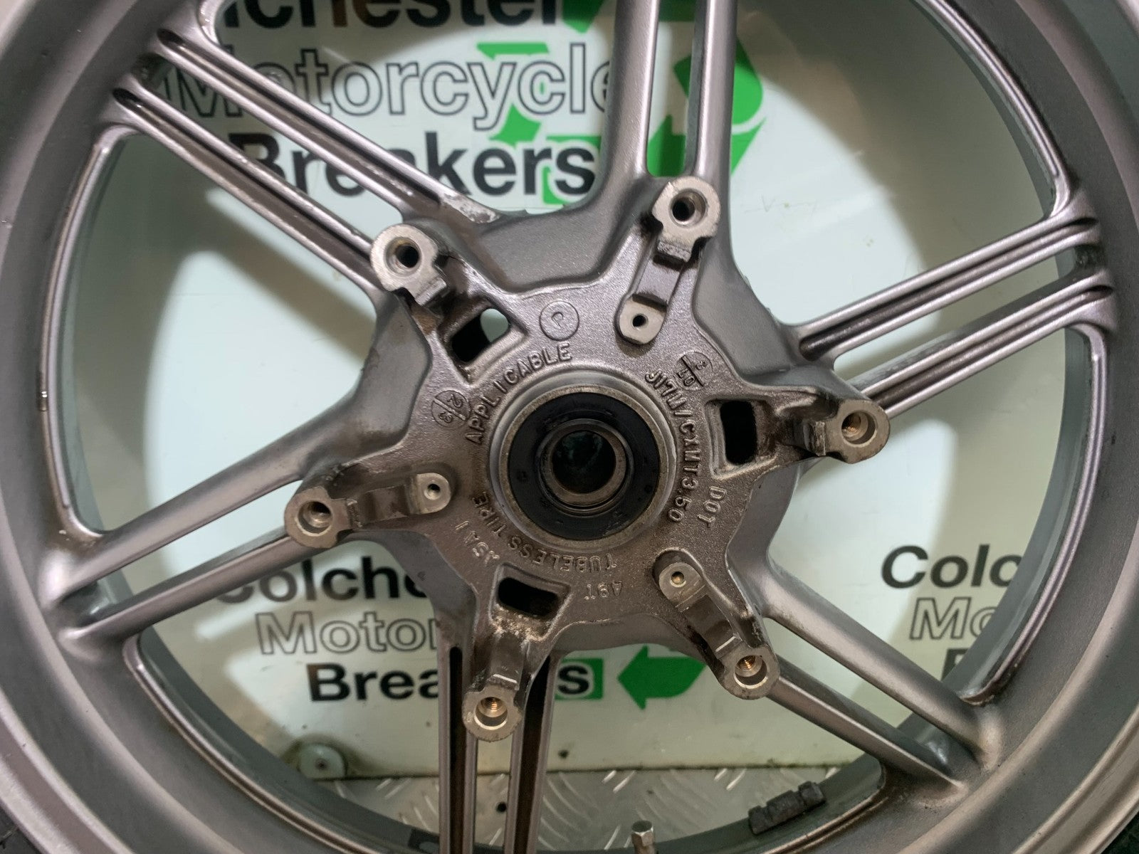 HONDA CBF500 CBF 500 FRONT WHEEL (WITH GOOD TYRE) YEAR 2004-2008  (CMB1294)