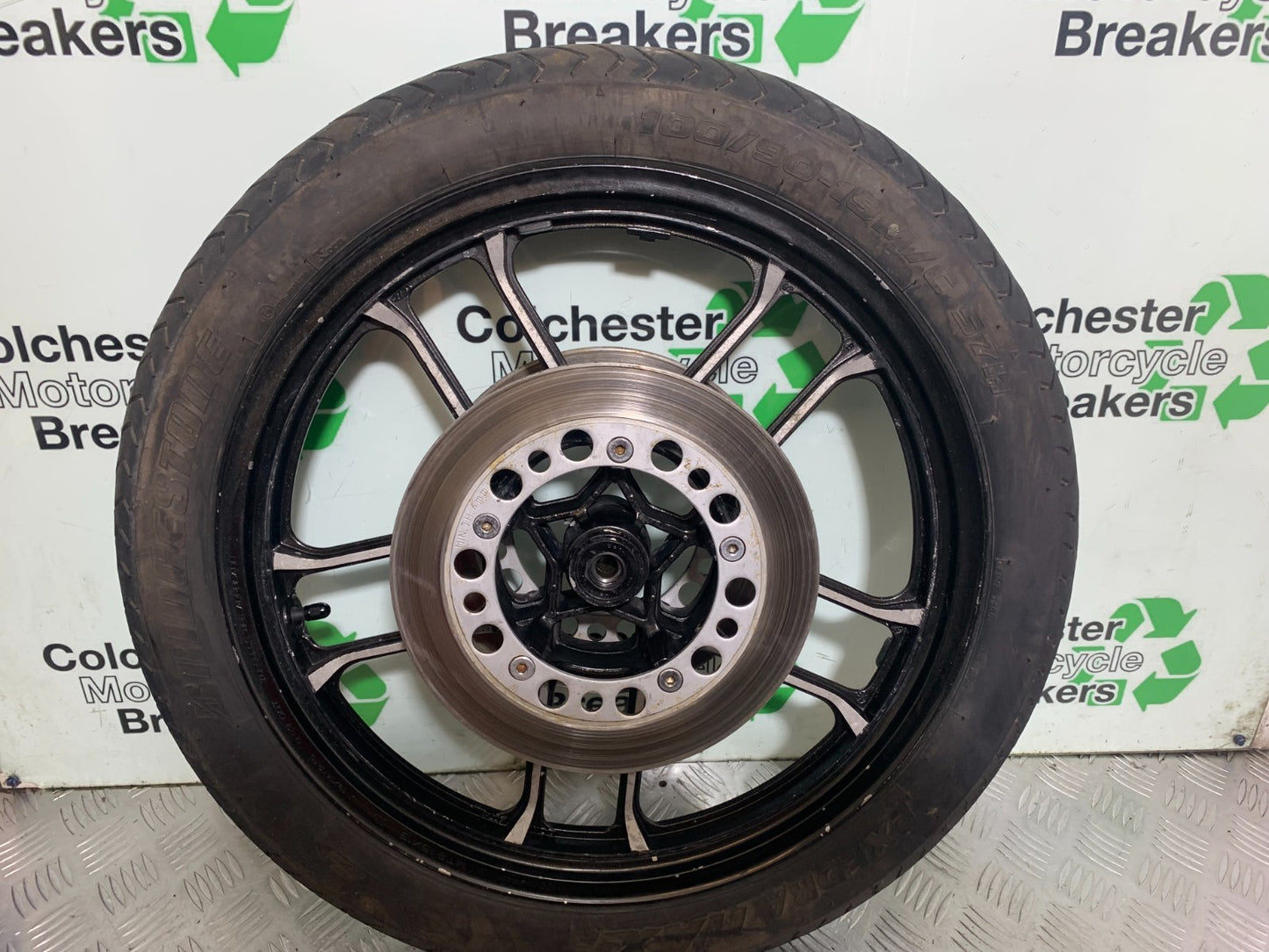HONDA VT700 VT 700 SHADOW FRONT WHEEL   YEAR 1984-85 (CMB1328)
