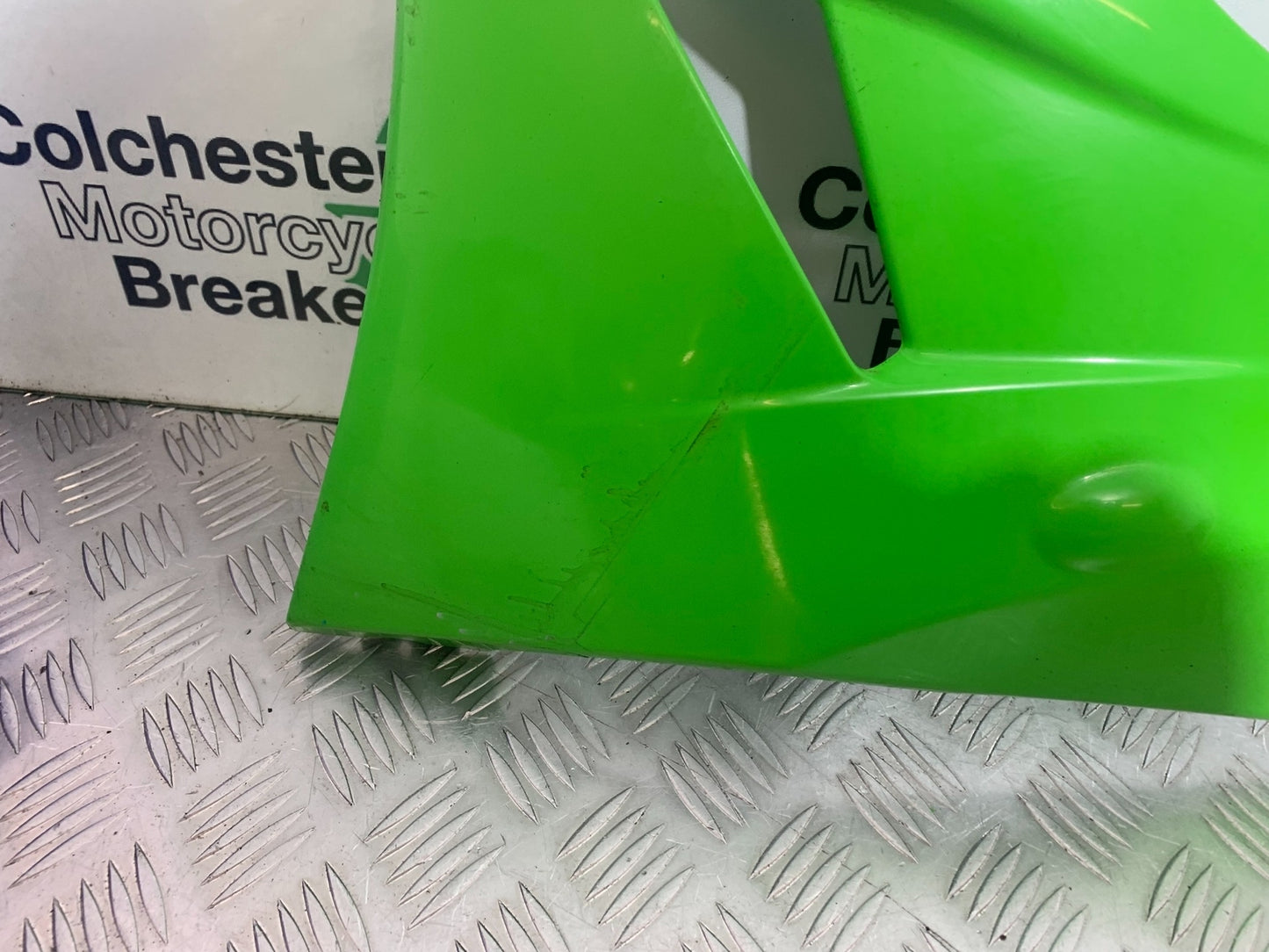 KAWASAKI ZX6R LEFT LOWER FAIRING PANEL  YEAR 2009-2012 (CMB1136)