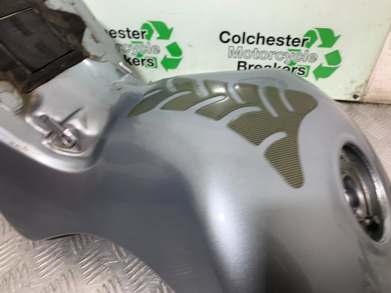 KAWASAKI GTR1400 GTR 1400 PETROL TANK  YEAR 2007-2009 (CMB1306)