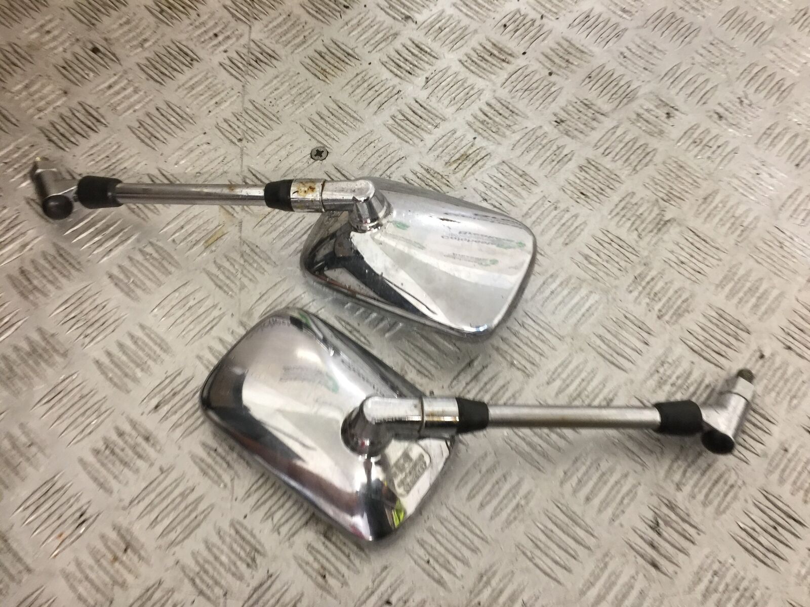 SUZUKI AN 250 BURGMAN MIRRORS   YEAR 1999  (STOCK 881)