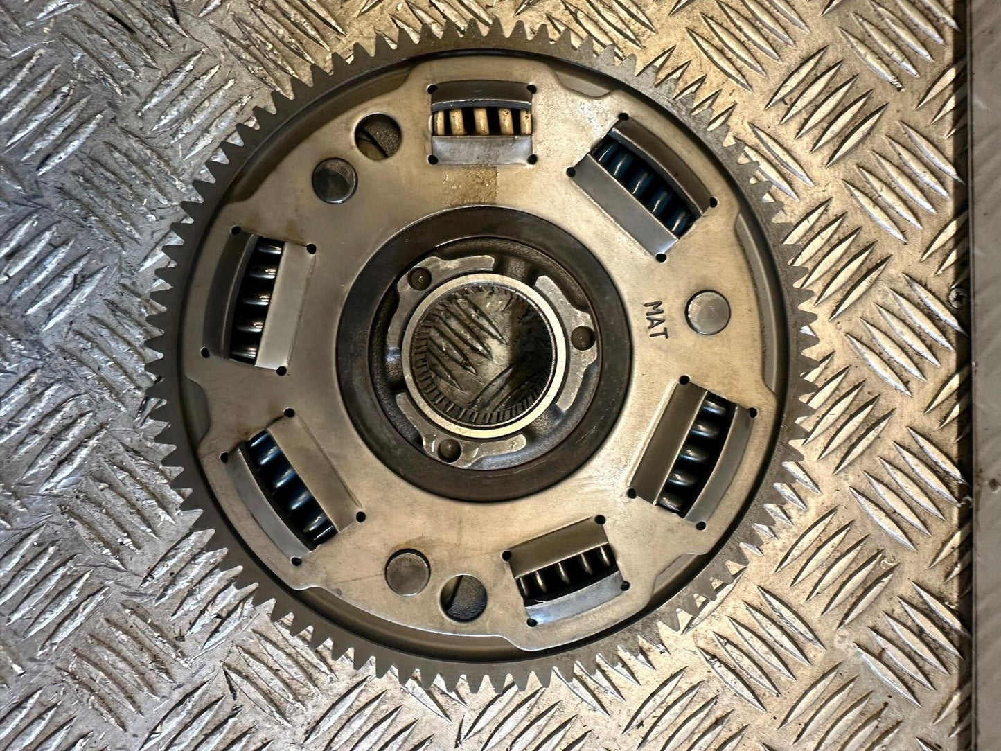 HONDA CBR1100 XX BLACKBIRD CLUTCH BASKET YEAR 1996-1998 (CMB1017)