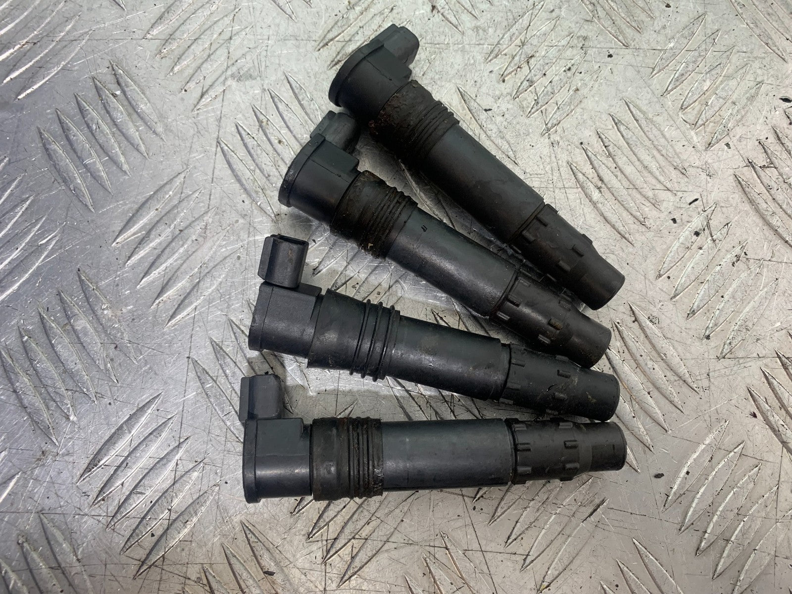 KAWASAKI ZX9R ZX9 C COILS  YEAR 1998-99 (CMB1213)