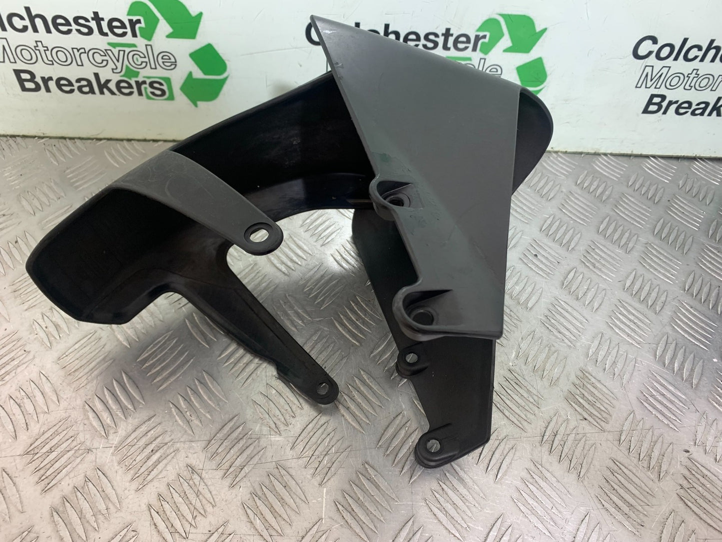 KTM RC125 RC 125 FRONT MUDGUARD  2014 2017 (CMB1199)