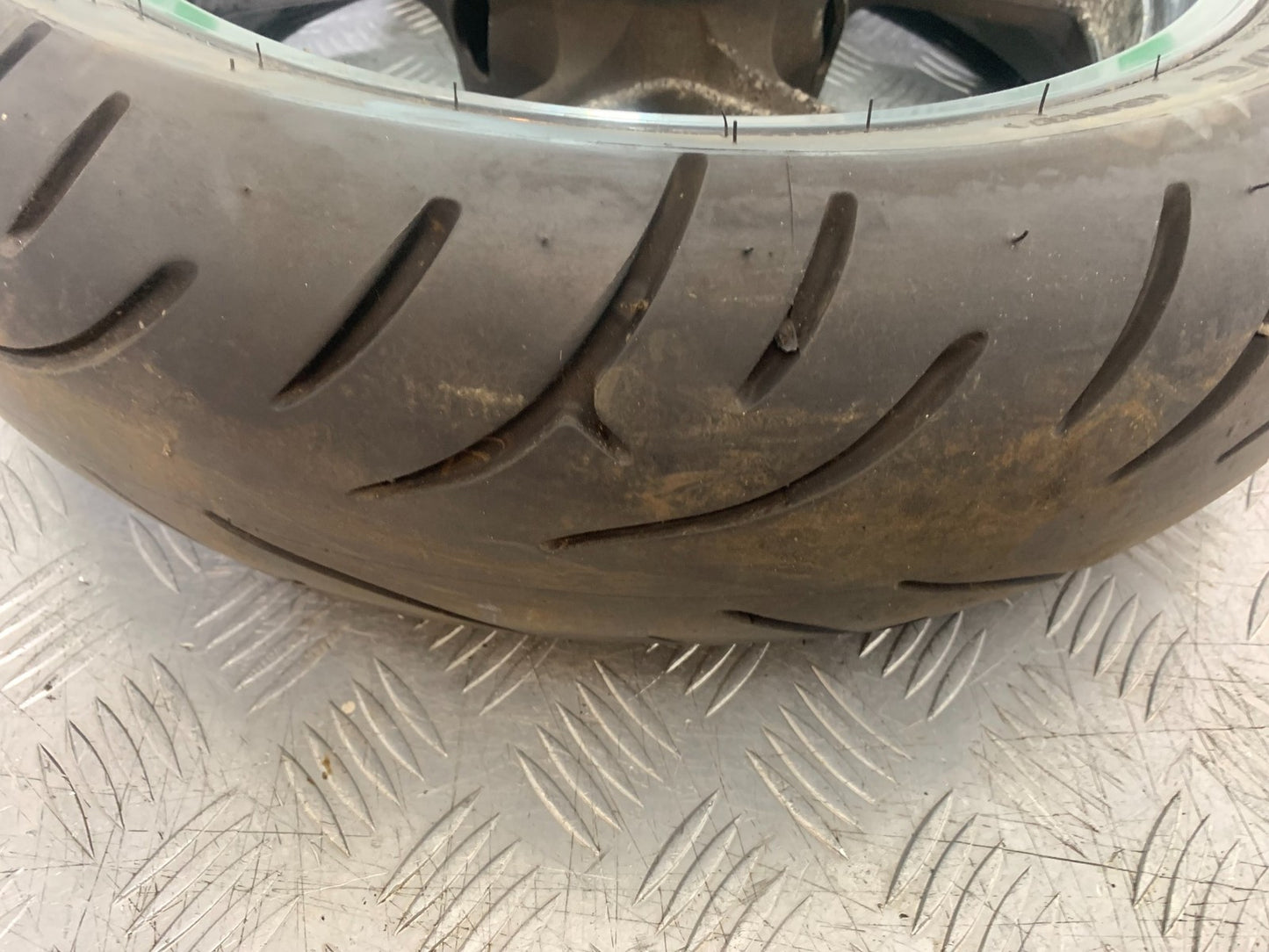 KAWASAKI 650 VERSYS REAR WHEEL  YEAR 2015-2018 (CMB1288)