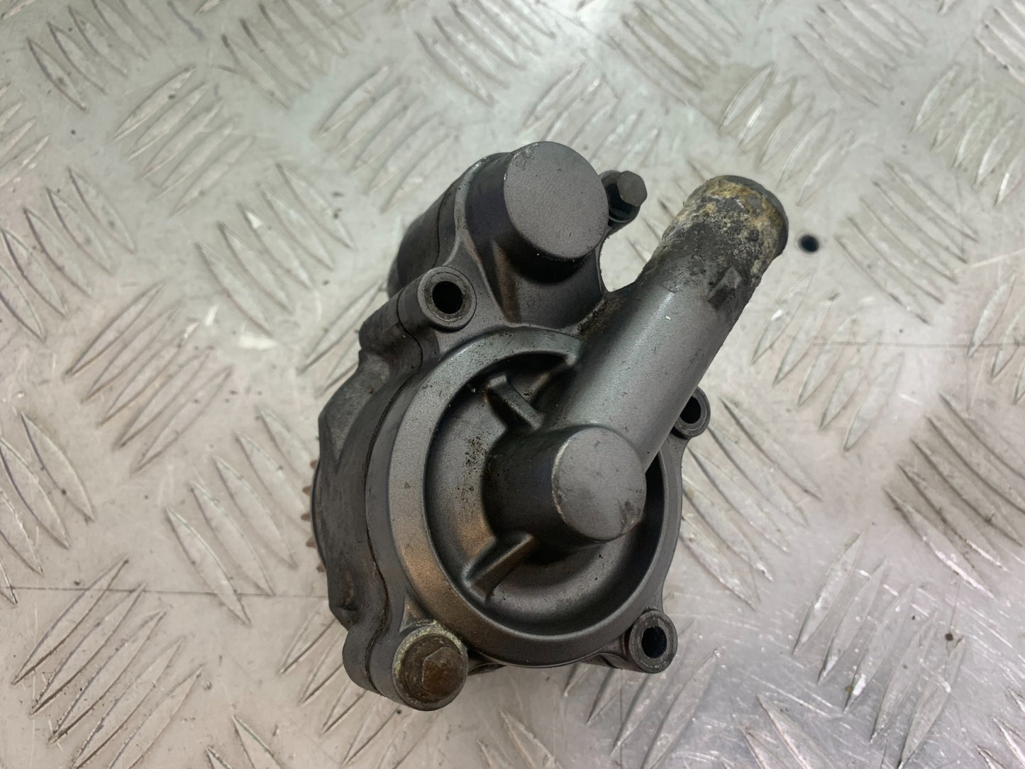 APRILIA 650 PAGASO STRADA WATER PUMP YEAR 2005-2010 (CMB1057)