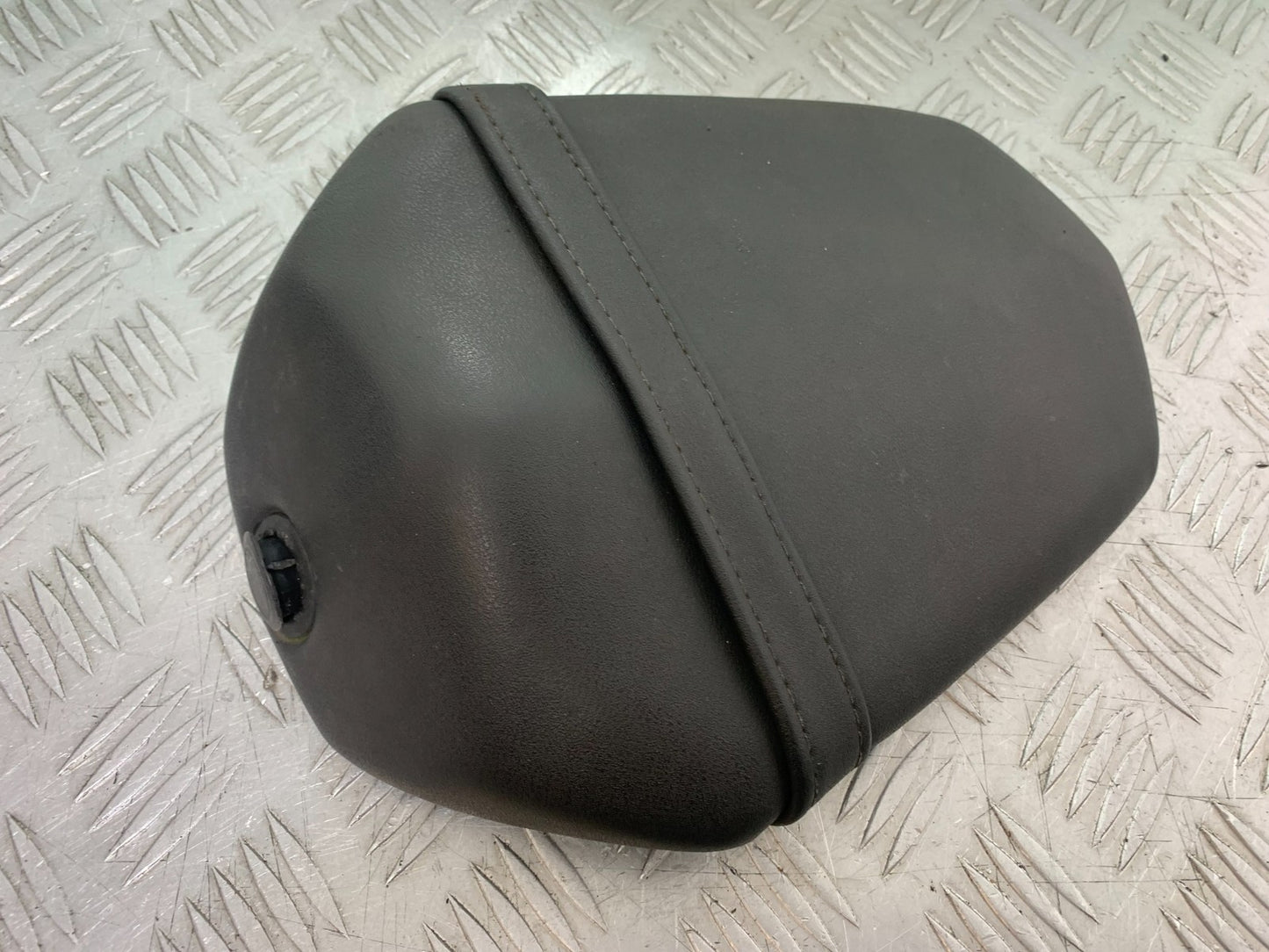 YAMAHA YZF-R125 YZF 125 REAR SEAT YEAR 2019-2022 (CMB1263)