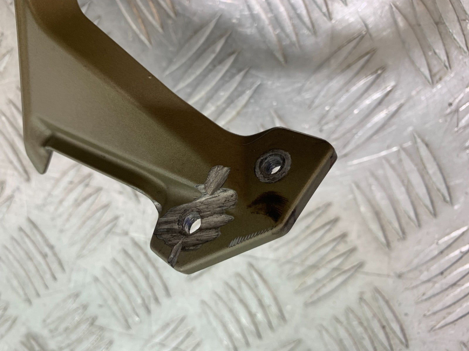 DUCATI 1299 PANIGALE FAIRING BRACKET  YEAR 2016 (CMB 1187)