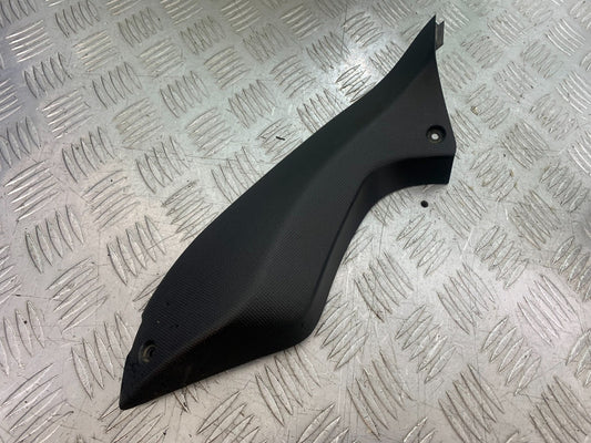 KAWASAKI ER6 F ER6F LEFT TOP FAIRING INFILL PANEL  YEAR 2005-2008 (CMB1277)