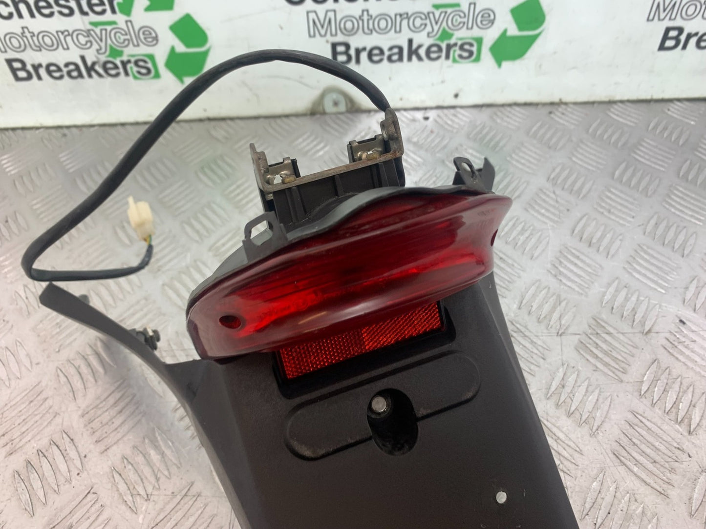 HONDA XL125 VARADERO REAR LIGHT    YEAR 2001-2006  (CMB1210)
