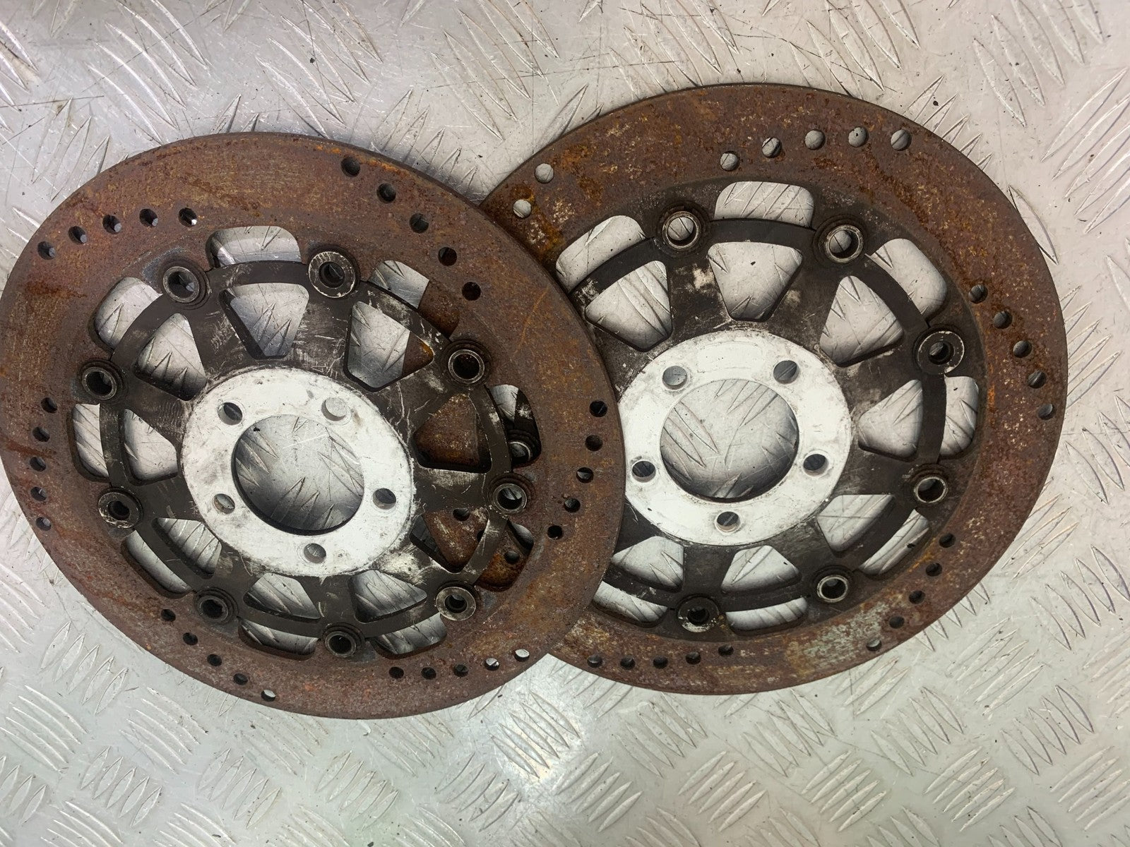 KAWASAKI ZX6R ZX6 F EBC FRONT BRAKE DISCS  YEAR 1995-1997 (CMB1169)