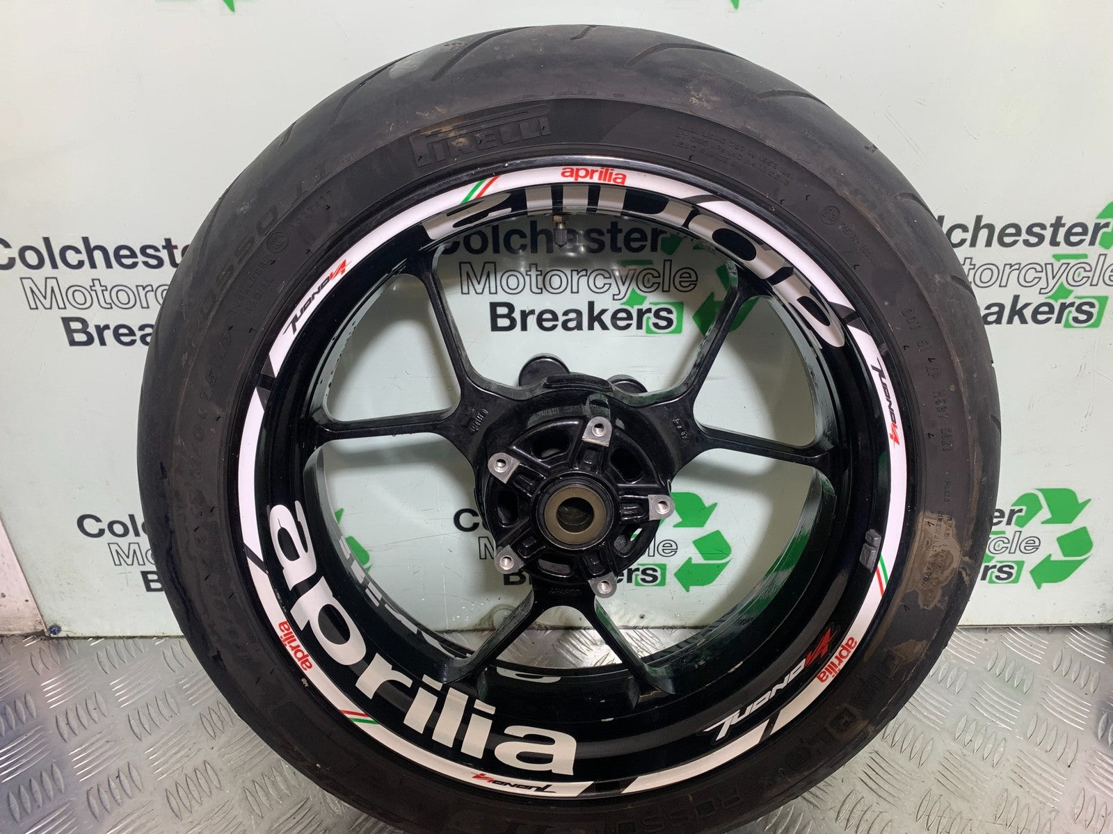 APRILIA TUONO 1000 V4 REAR WHEEL  YEAR 2013-2014 (CMB1239)