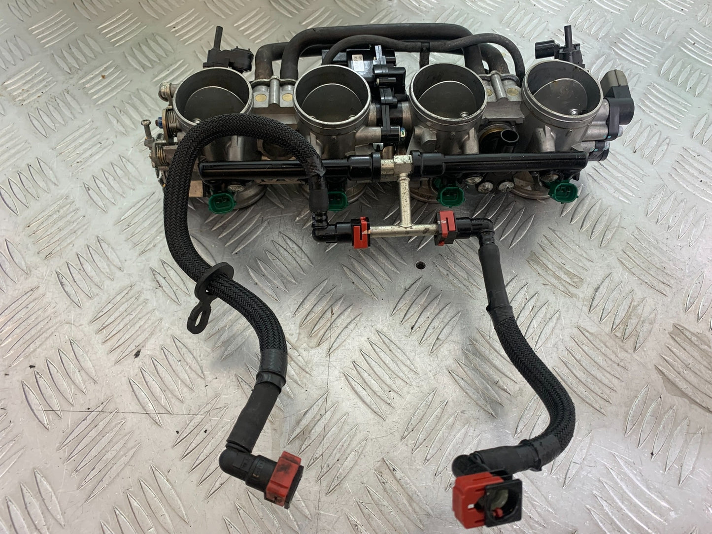 KAWASAKI ZX10R ZX 10R THROTTLE BODIES   YEAR 2011-2015 (CMB1154)