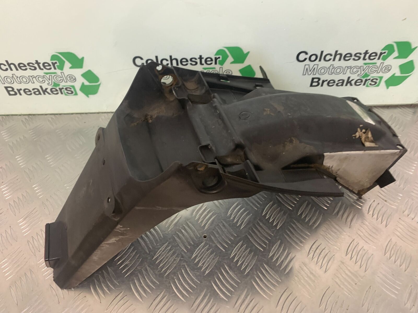 HONDA XL650 V TRANSALP REAR MUDGUARD  YEAR 2001-2006 (STOCK 975)