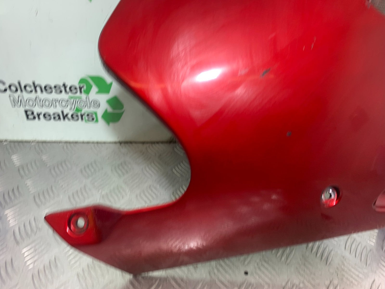 HONDA CBR1100 BLACKBIRD RIGHT FAIRING PANEL  YEAR 1999-2005 (CMB1232)