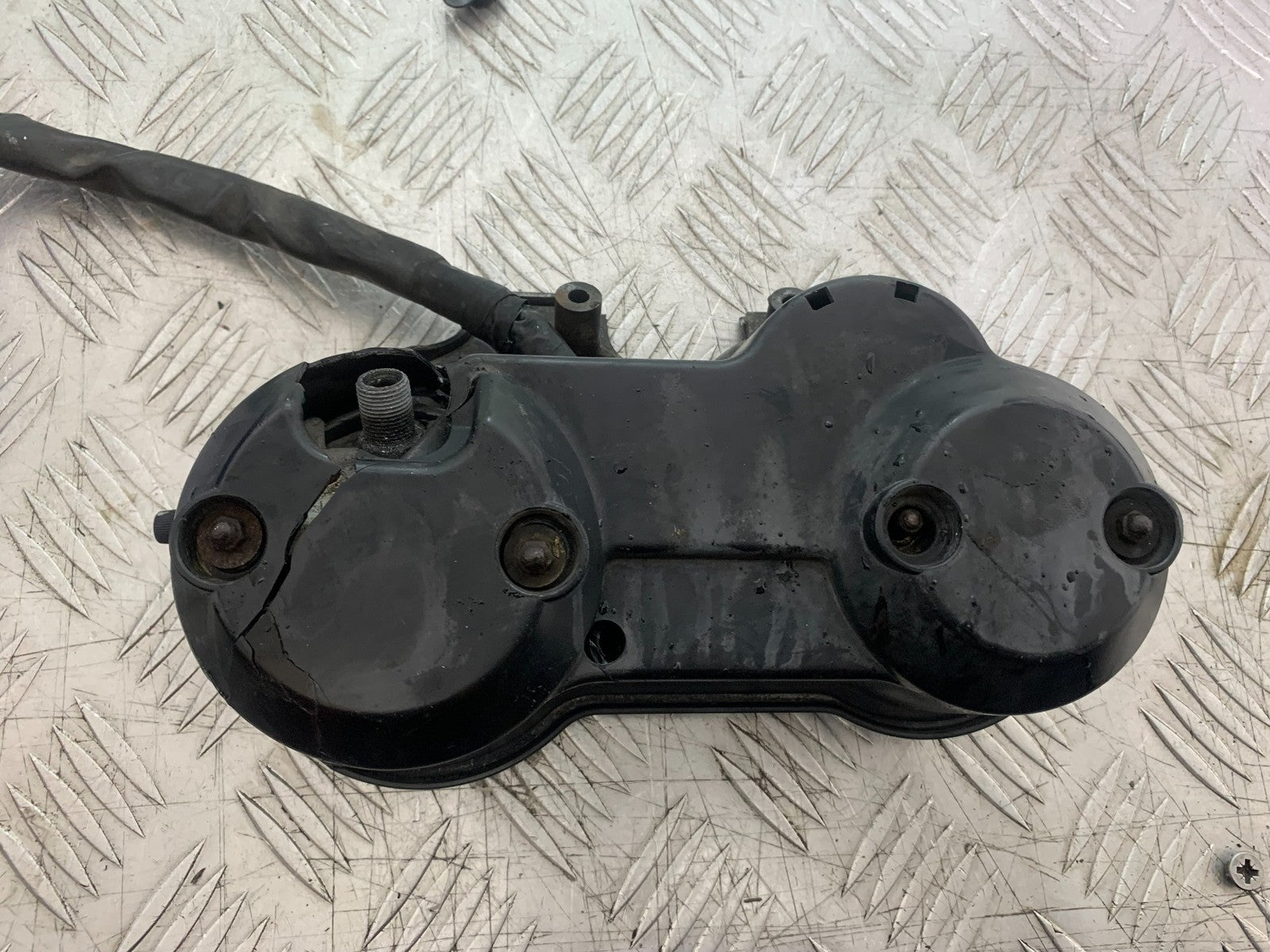 HONDA NTV 600 REVERE CLOCKS SPEEDO DASH (DAMAGED) YEAR 1988-1996  (CMB1281)