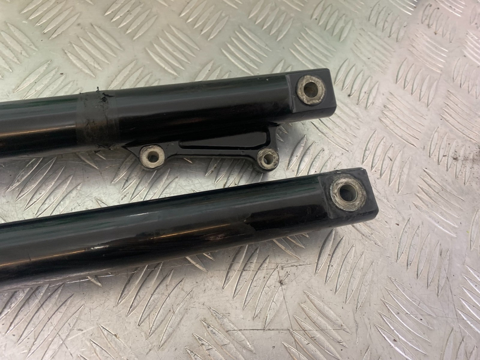 HONDA CBF125 CBF 125 FORKS   YEAR 2009-14  (CMB1172)