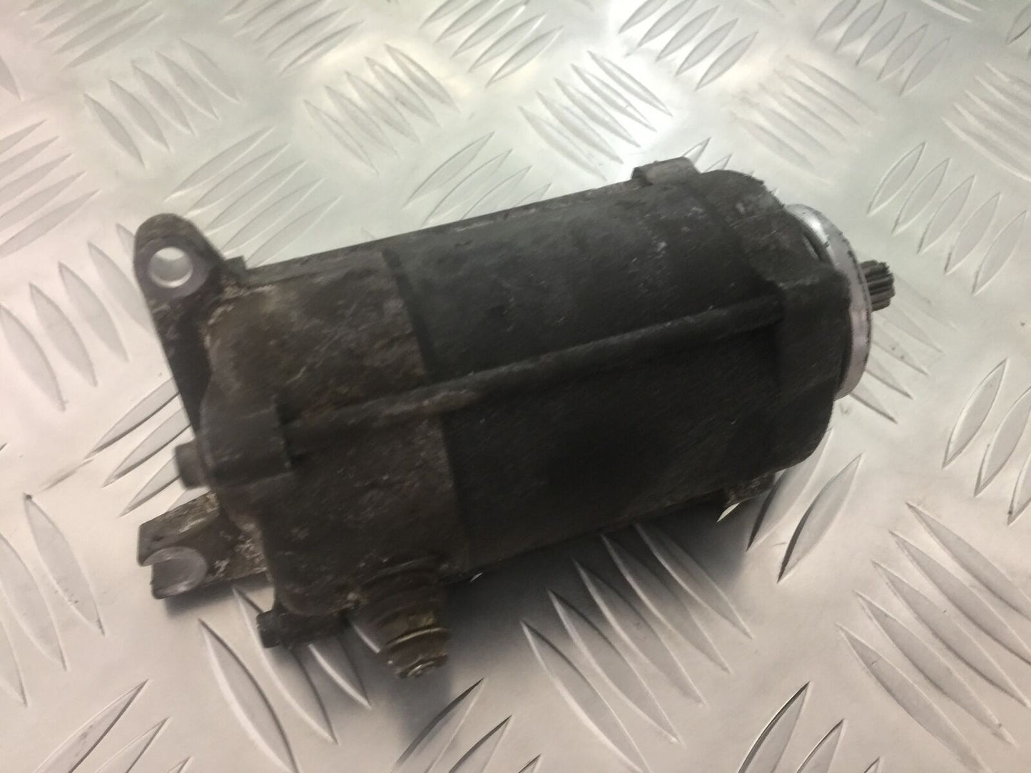 HONDA VFR800 VFR 800 V-TEC STARTER MOTOR  YEAR  2003 -2009 (STOCK 916)