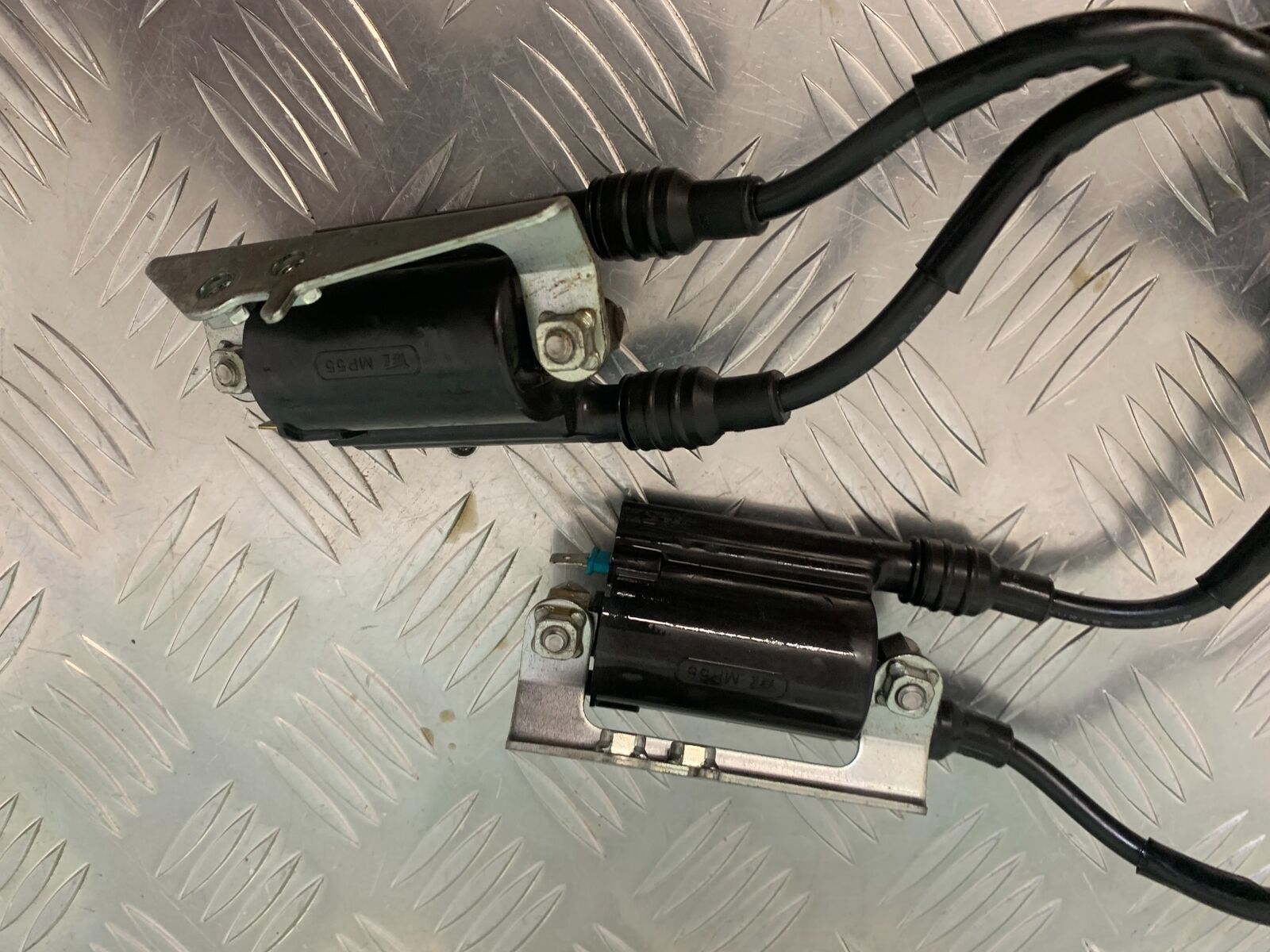 HONDA CBR650 R CBR 650R COILS AND CAPS   YEAR 2019-2020 (STOCK 952)