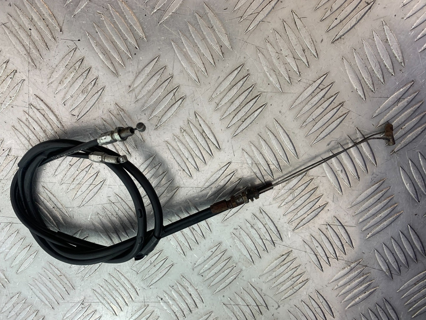 HONDA XL125 VARADERO THROTTLE CABLES   YEAR 2001-2006  (CMB1210)