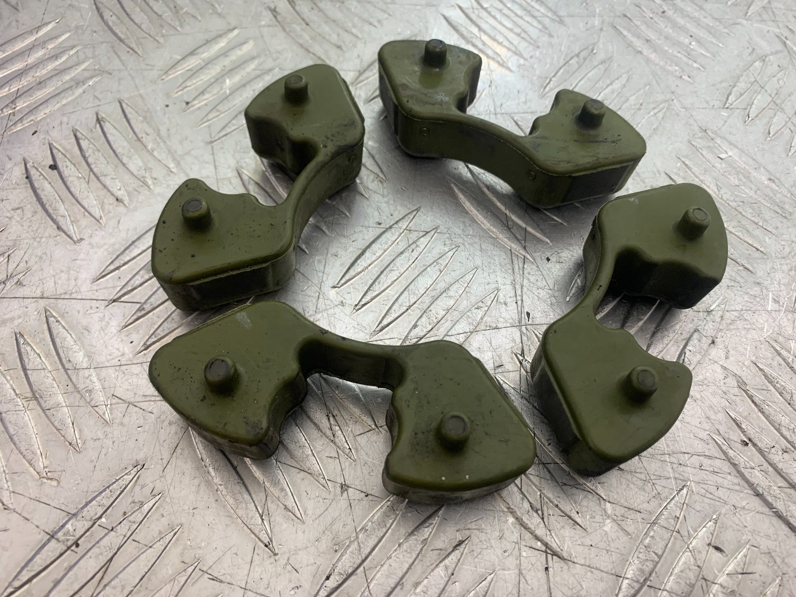 KAWASAKI Z750 Z 750 CUSH DRIVE RUBBERS   YEAR 2004-2006  (CMB1234)