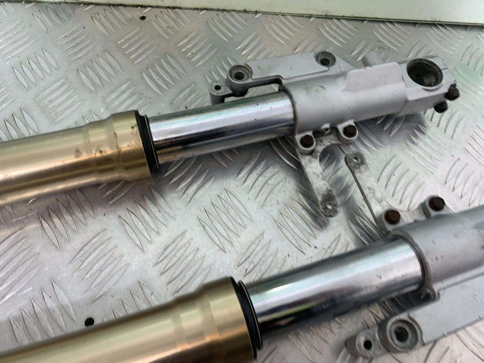 KAWASAKI ZX12R ZX12 R FORKS   YEAR 2000-01 (CMB1038)