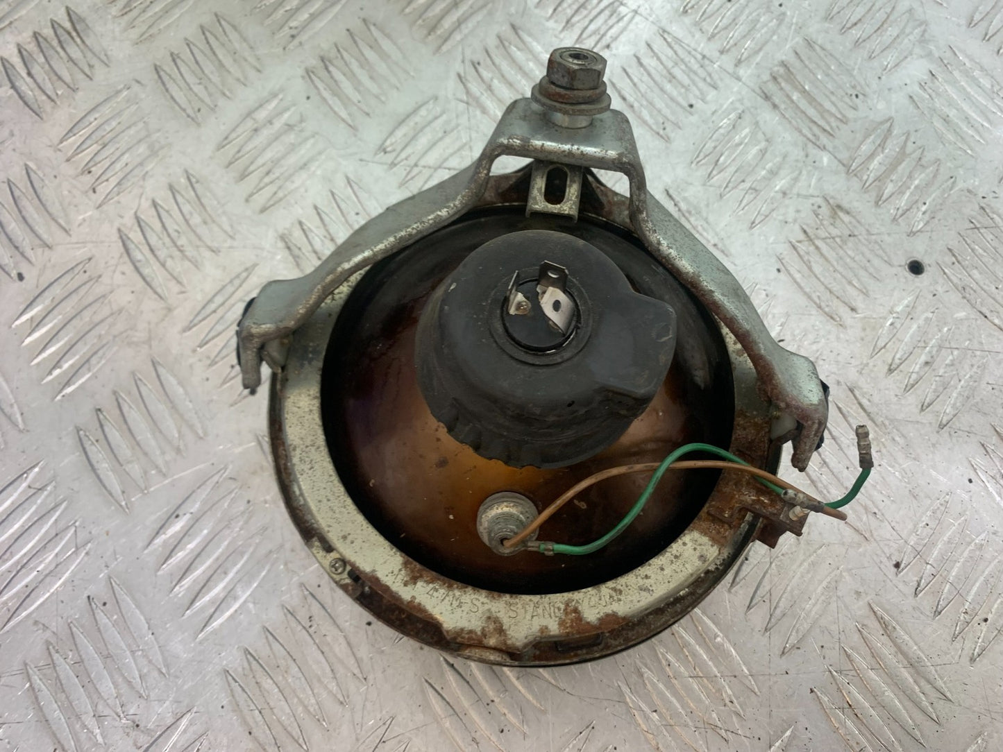 HONDA GL500 GL 500 SILVERWING HEADLIGHT   YEAR 1981-82 (CMB1168)