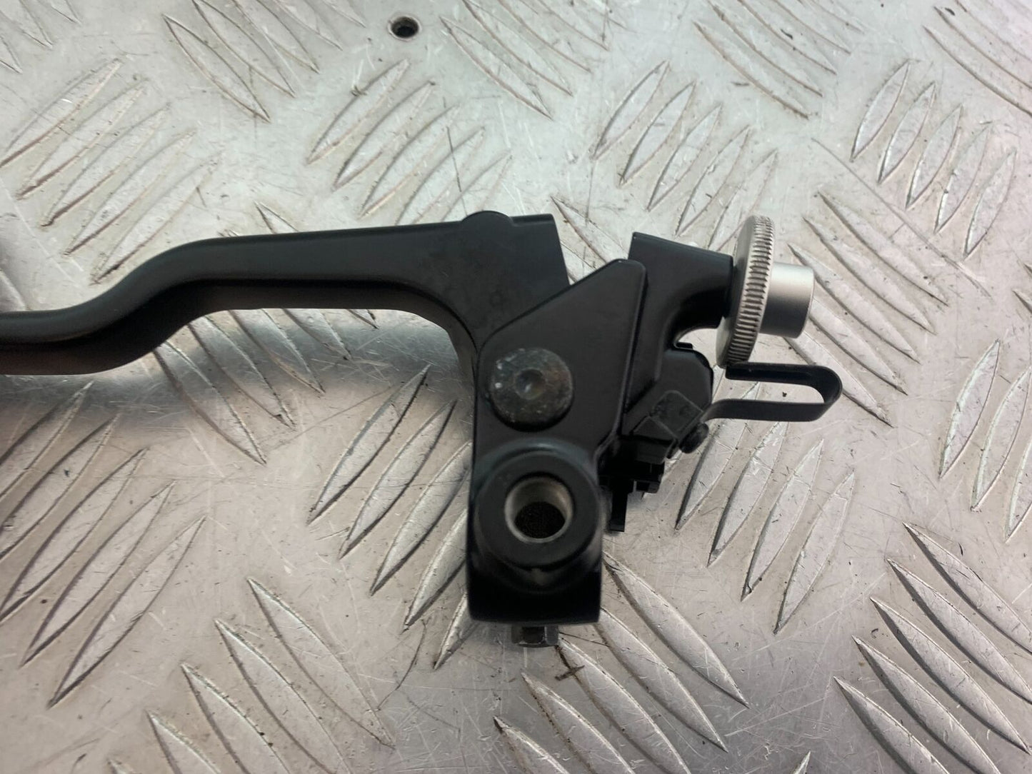 YAMAHA XSR900 XSR 900 CLUTCH LEVER AND BRACKET   YEAR 2021-2022 (CMB1073)