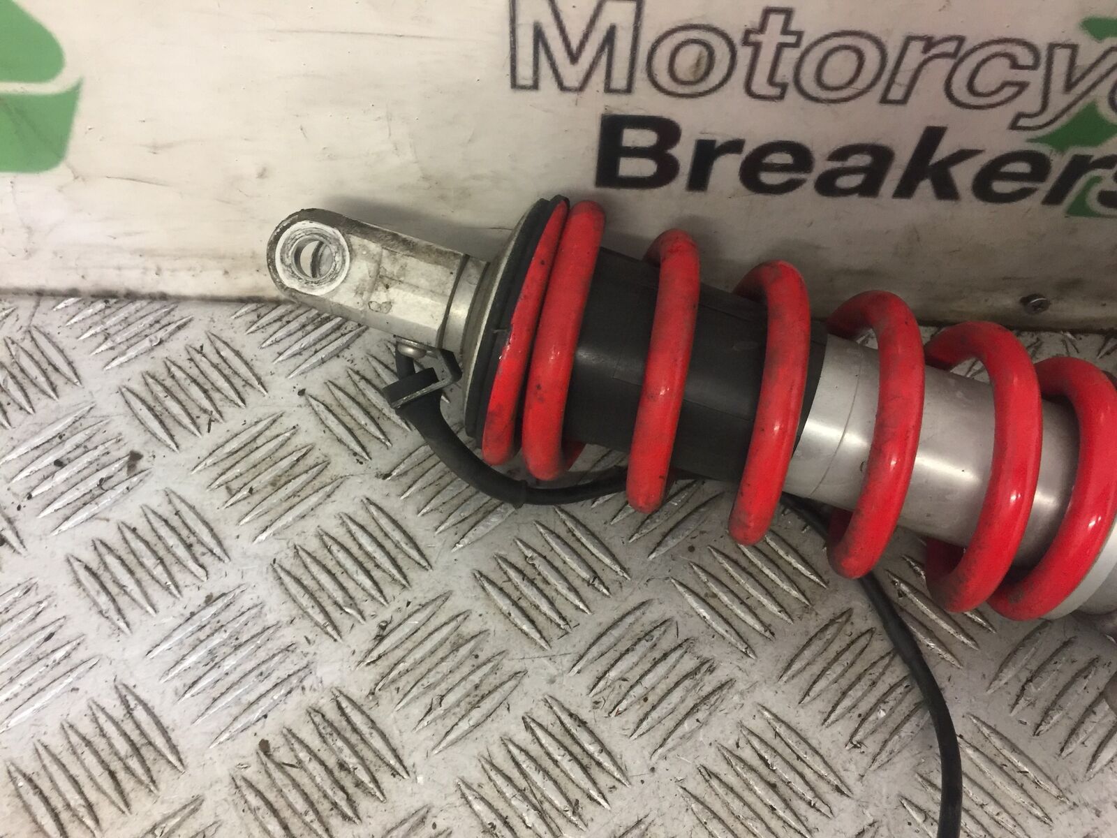 BMW S1000 R REAR SHOCK   YEAR 2018  (STOCK 645)