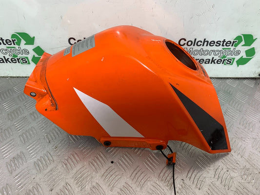 KTM RC125 RC 125 PETROL TANK COVER  YEAR 2017-2022 (CMB 1244)
