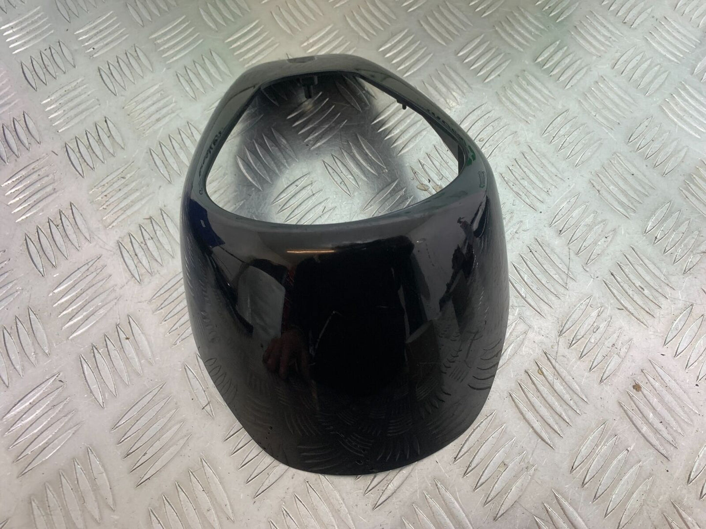 SUZUKI INTRUDER VL800 C800 CLOCK SURROUND   YEAR 2012-16 (CMB1039)