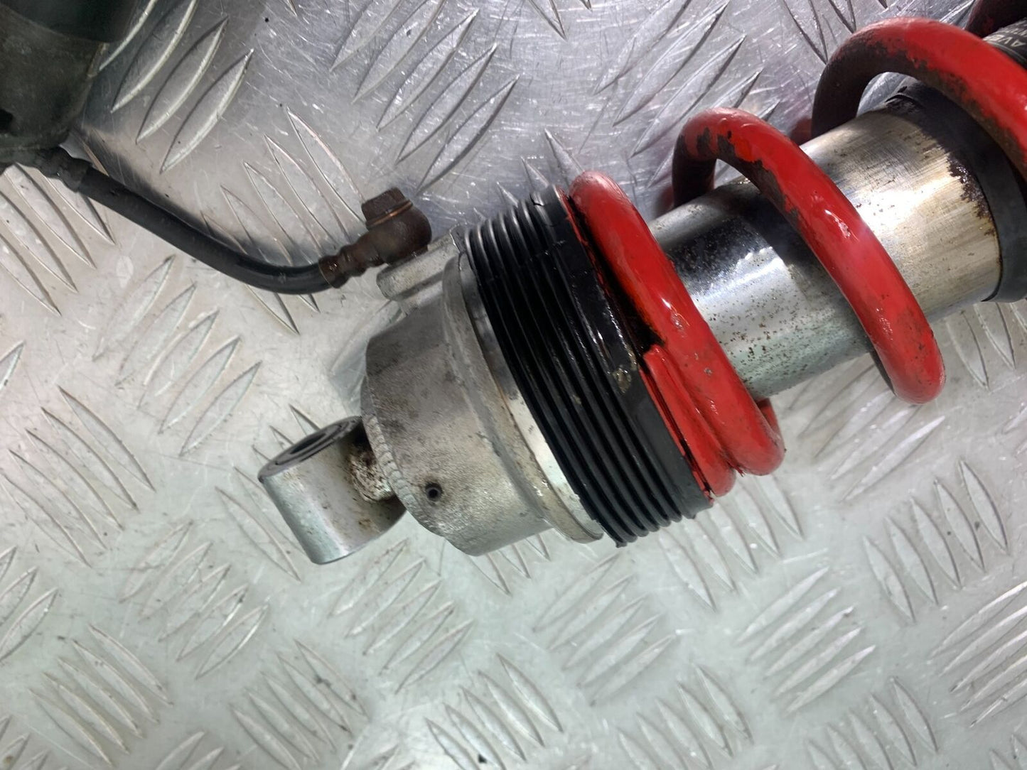 HONDA VFR400 VFR 400 NC21 REAR SHOCK   YEAR 1986-87 (CMB1043)