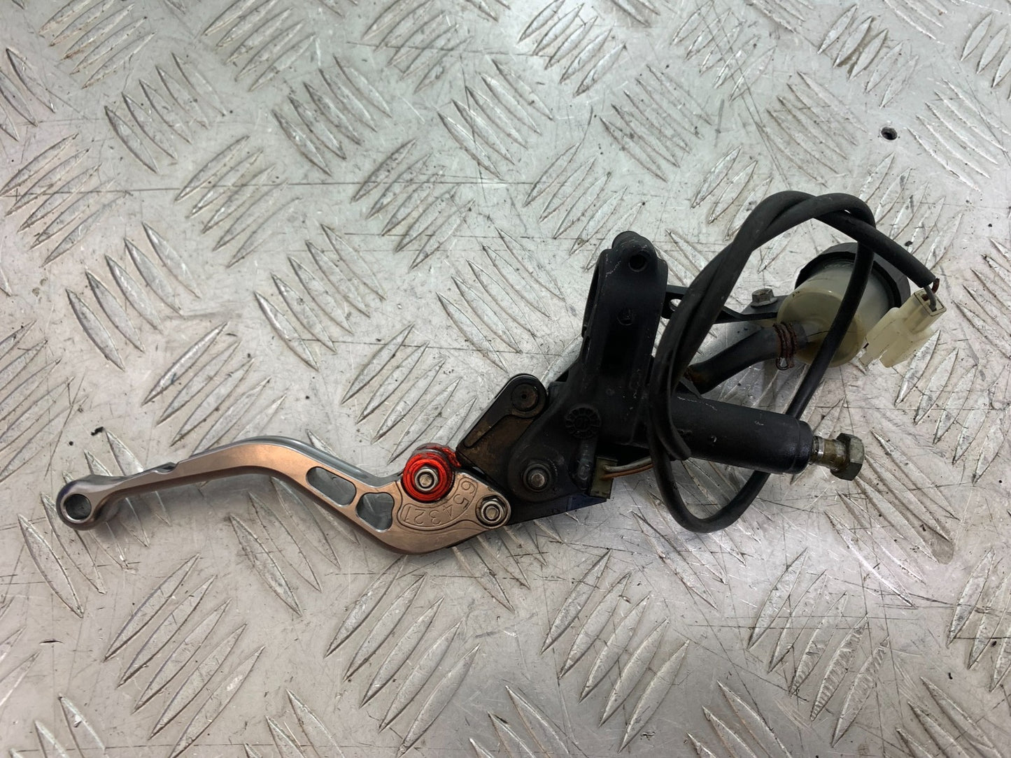 APRILIA RSV1000 RSV 1000 MILLE CLUTCH MASTER CYLINDER 1998- 2003 (CMB1184)