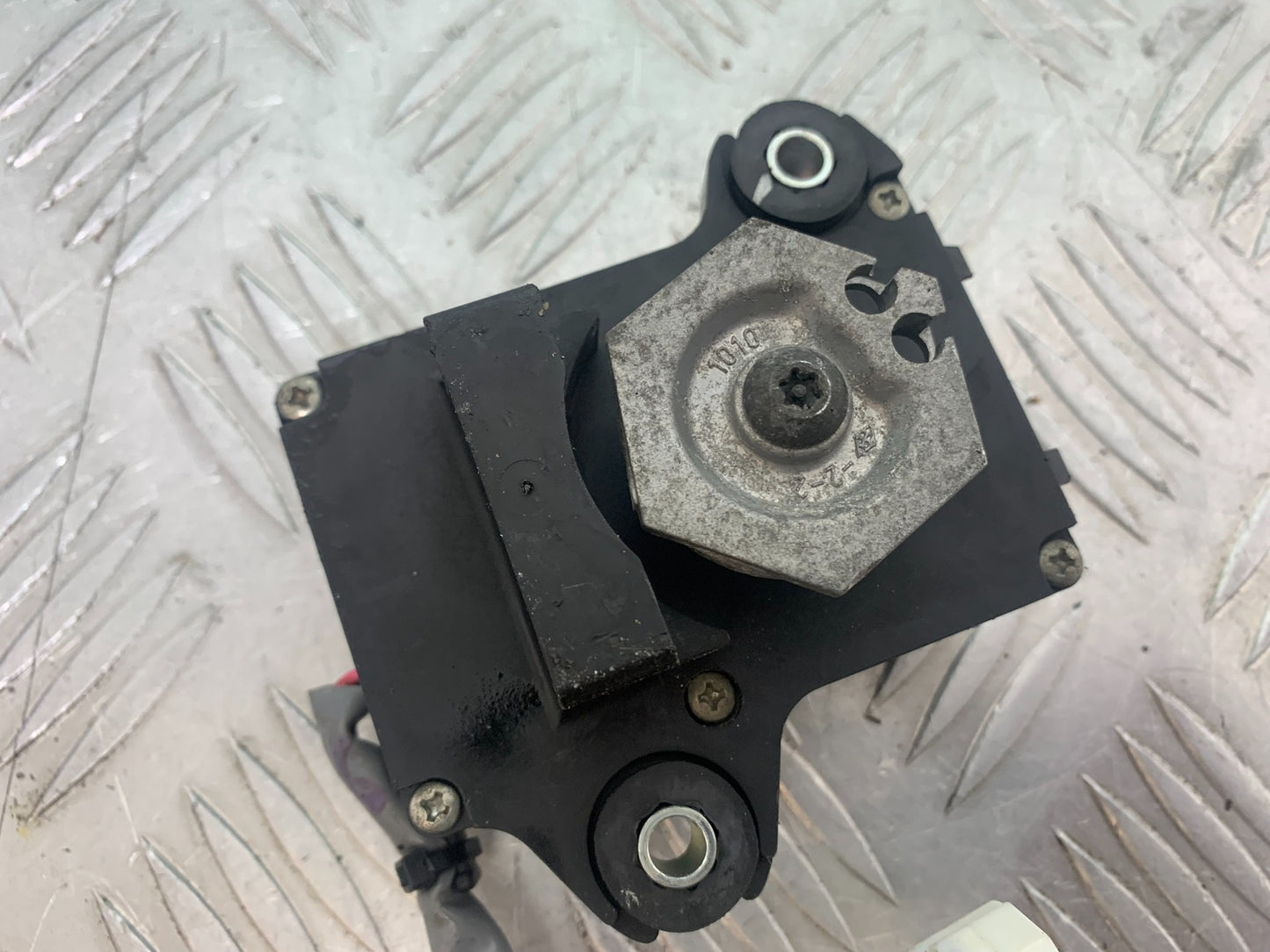 KAWASAKI ZX6R SERVO MOTOR   YEAR 2009-2012 (CMB1136)