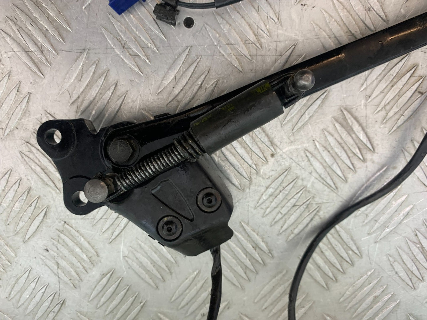 APRILIA TUONO 1000 V4 SIDE STAND AND BRACKET   YEAR 2013-2014  (CMB1239)