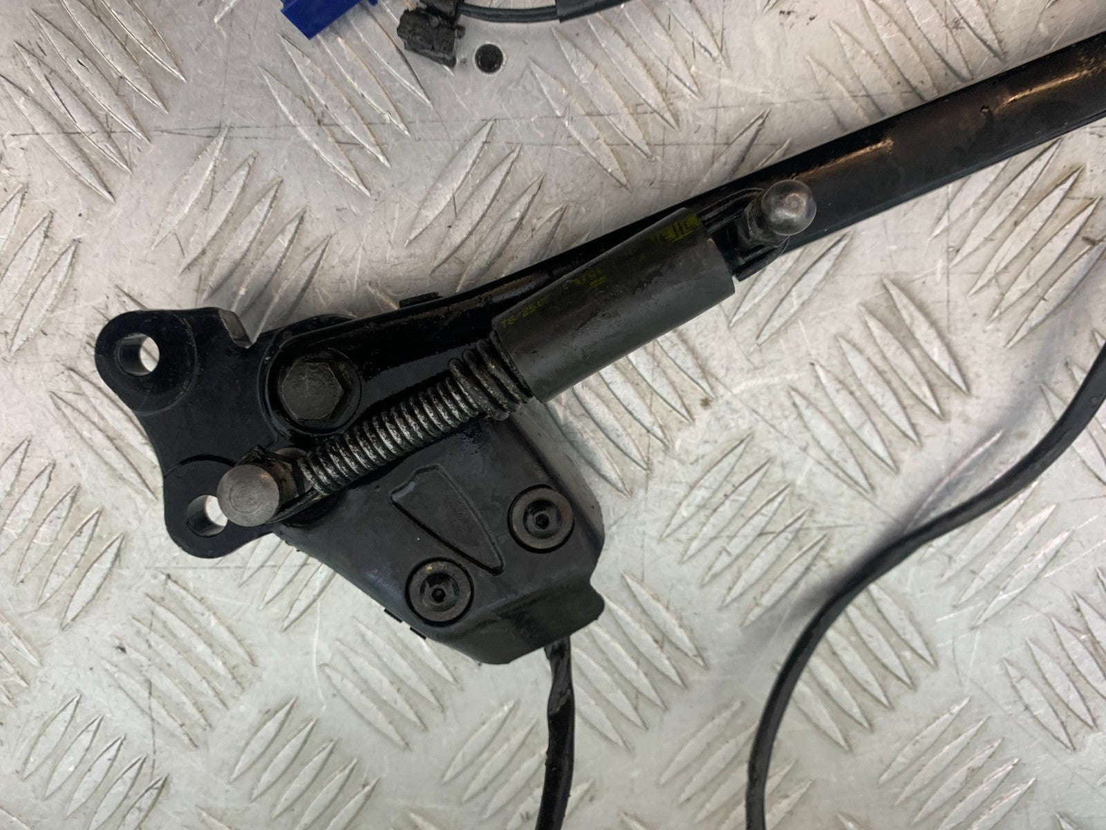 APRILIA TUONO 1000 V4 SIDE STAND AND BRACKET   YEAR 2013-2014  (CMB1239)