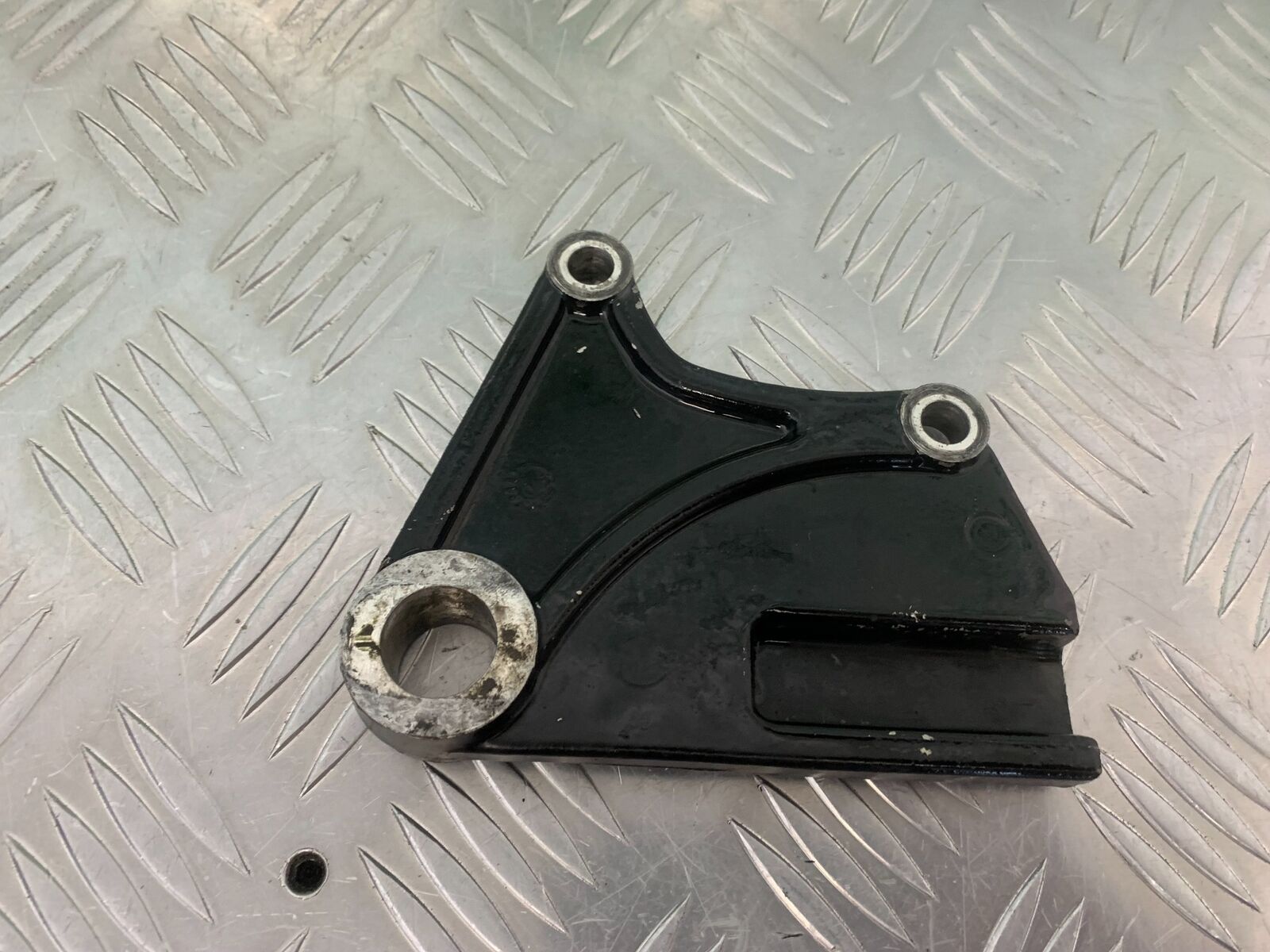 TRIUMPH 955I SPRINT RS REAR CALIPER BRACKET YEAR 1999-04 (STOCK 989)