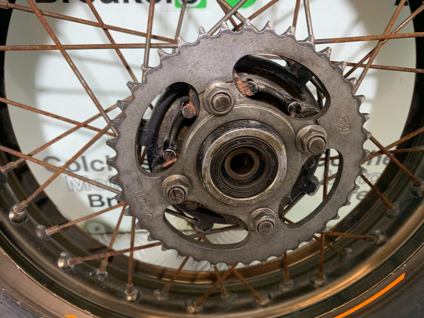 QINGQI QM125 GY-2B REAR WHEEL  YEAR 2016 (CMB1228)