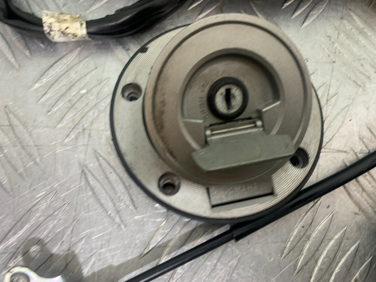 YAMAHA XJ6 XJ6-S ECU LOCKS KEY  YEAR 2009-2015  (CMB1212)
