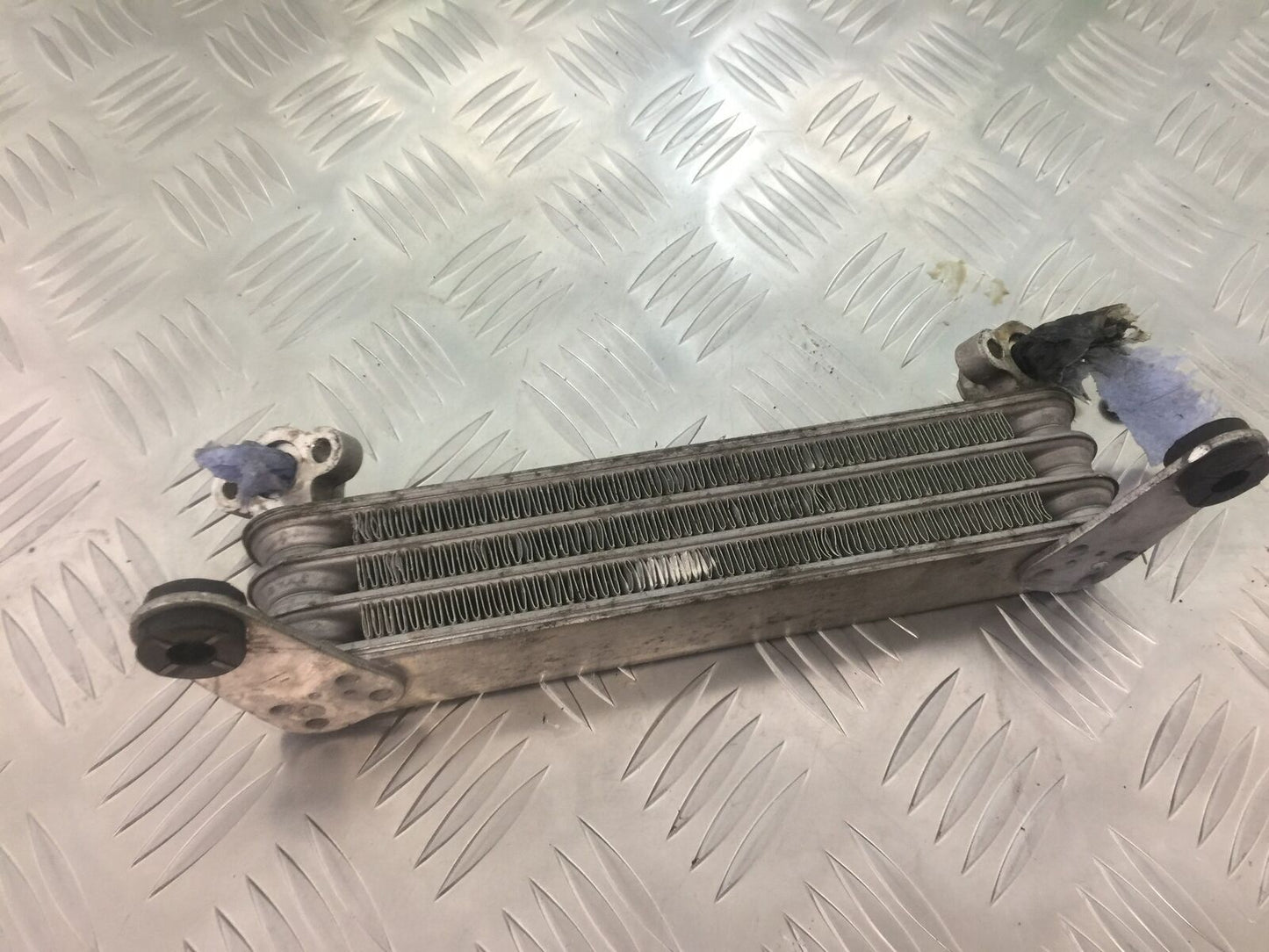 HONDA VFR800 VFR 800 V-TEC OIL COOLER    YEAR 2003 -2009 (STOCK 916)