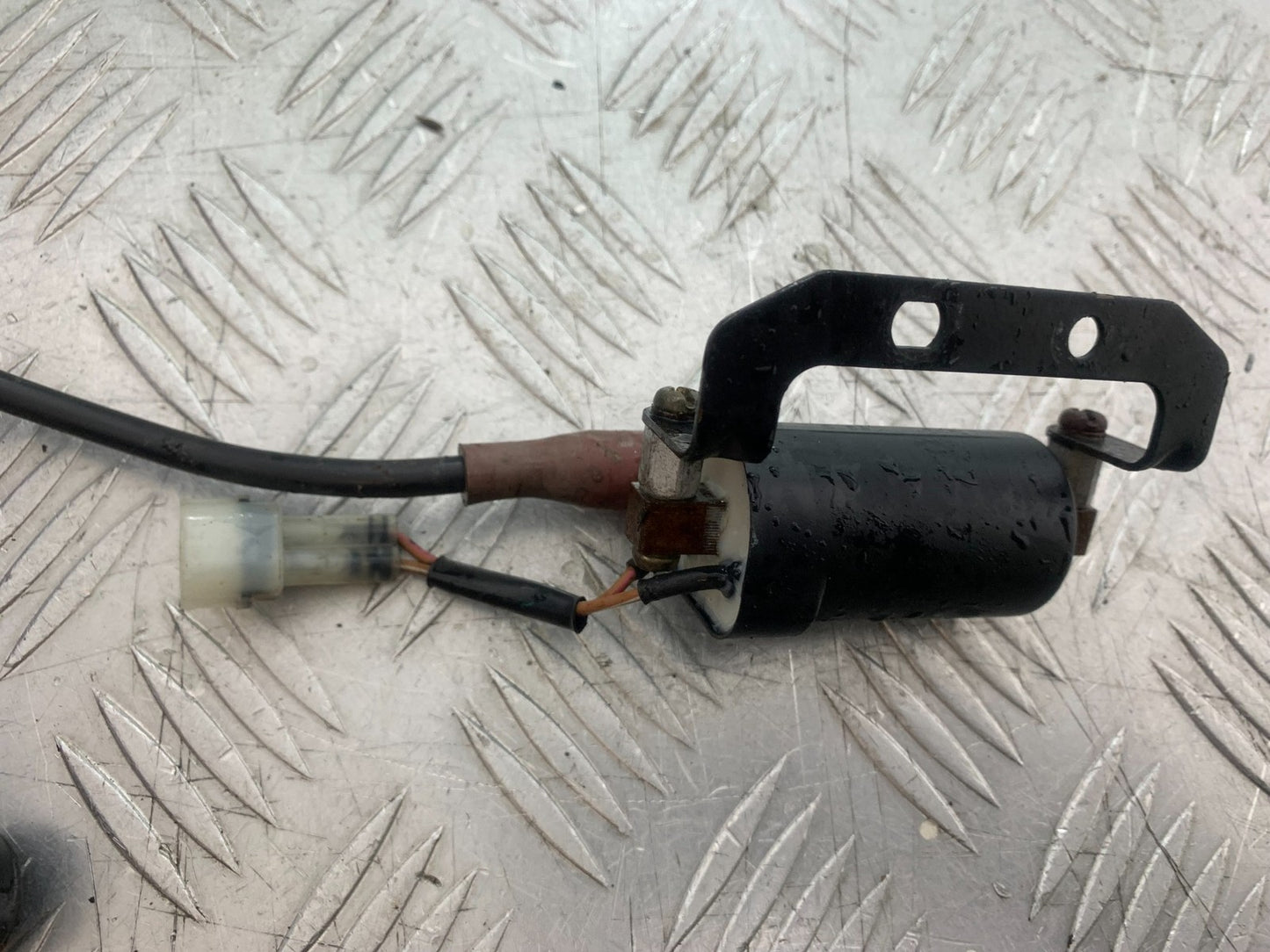 ROYAL ENFIELD HIMALAYAN 411 COIL AND CAP  YEAR 2018-2023 (CMB1279)