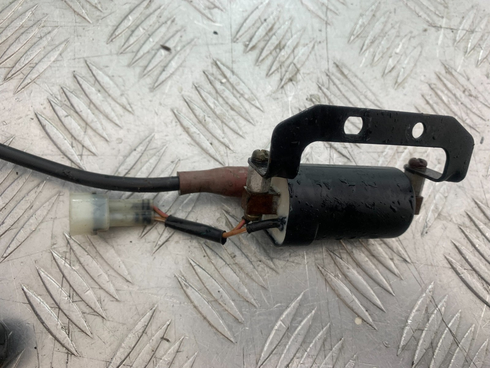 ROYAL ENFIELD HIMALAYAN 411 COIL AND CAP  YEAR 2018-2023 (CMB1279)