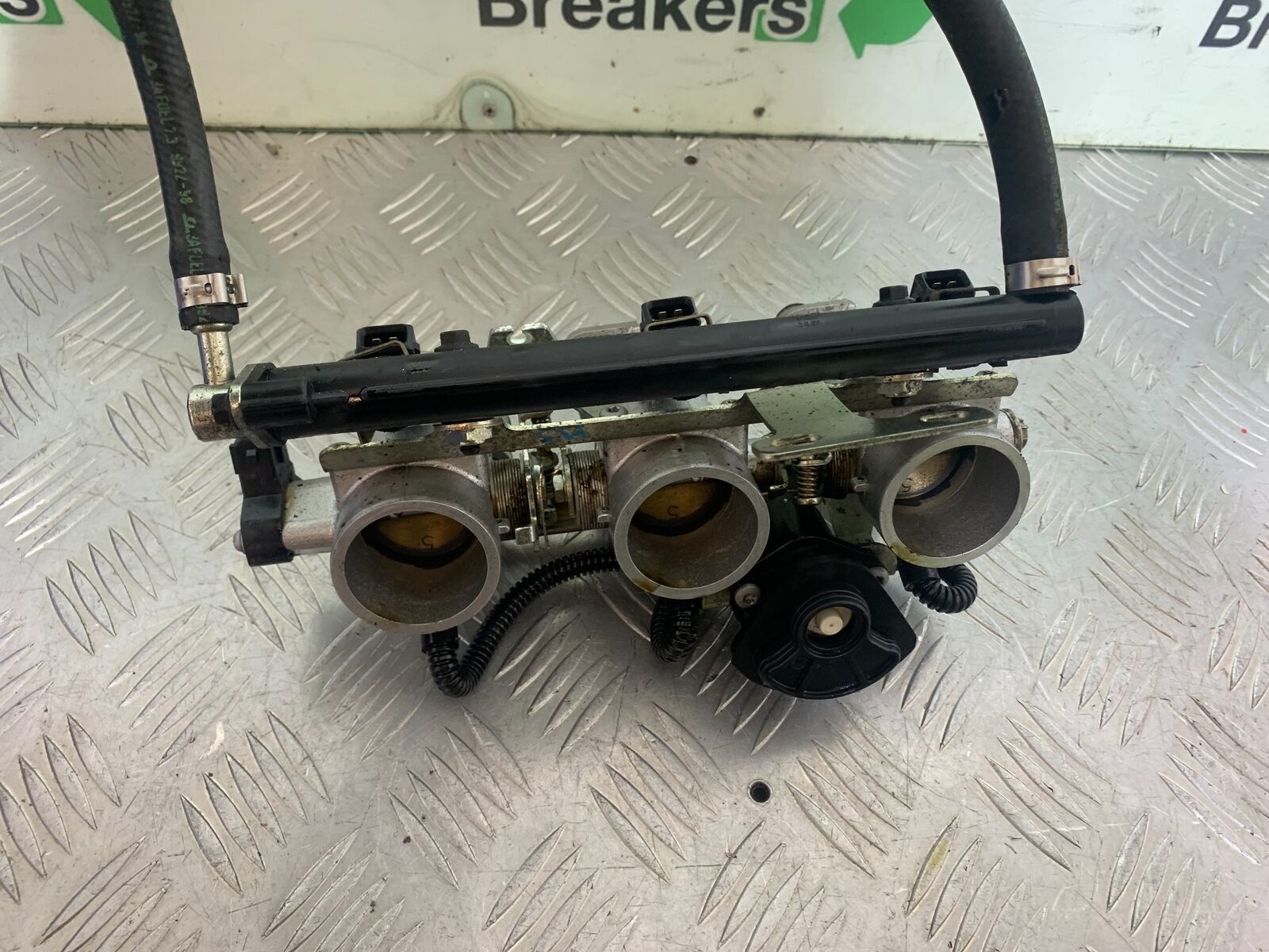 TRIUMPH 955i SPRINT ST THROTTLE BODIES  YEAR 1999-2004 (CMB1124)