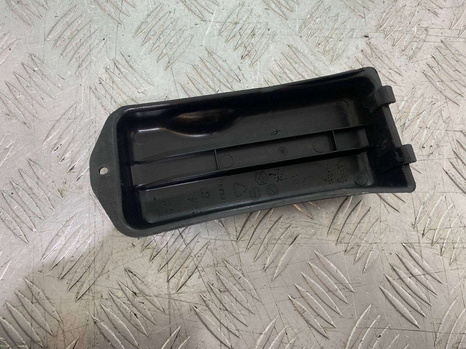 PIAGGIO VESPA LX50 LX S 50 BATTERY COVER  YEAR 2007-2016 (CMB1290)